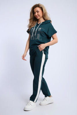 Костюм 65076 изумрудный